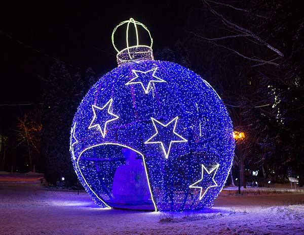 Новогодний декор в Ханты-Мансийске